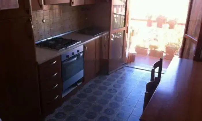 Rexer-Novi-di-Modena-Quadrilocale-CUCINA