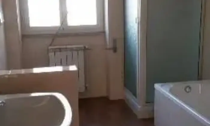 Rexer-Caltanissetta-Affitto-di-appartamento-in-via-Calabria-BAGNO