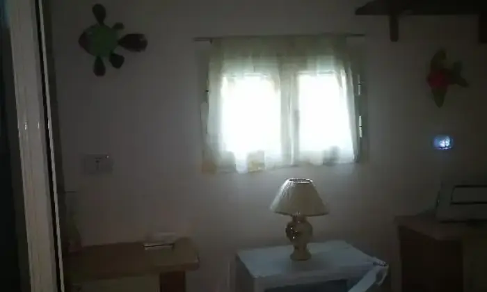 Rexer-Castellabate-Stanza-posto-letto-matrimoniale-con-bagno-tv-WI-fi-e-posto-CUCINA