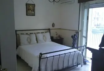 Rexer-Giugliano-in-Campania-Grazioso-appartamento-in-buono-stato-con-box-CAMERA-DA-LETTO