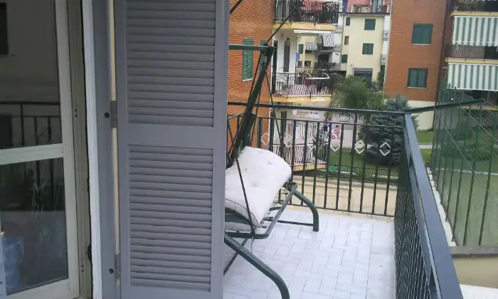 Rexer-Giugliano-in-Campania-Grazioso-appartamento-in-buono-stato-con-box-ALTRO