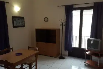 Rexer-Ragusa-Bilocale-zona-alta-SALONE