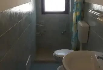 Rexer-Ragusa-Bilocale-zona-alta-BAGNO