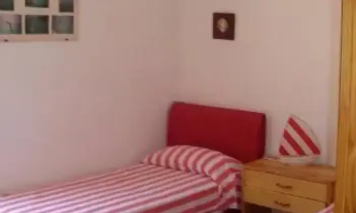 Rexer-Nard-Santa-caterina-elegante-appartamento-in-affitto-con-giardino-CAMERA-DA-LETTO
