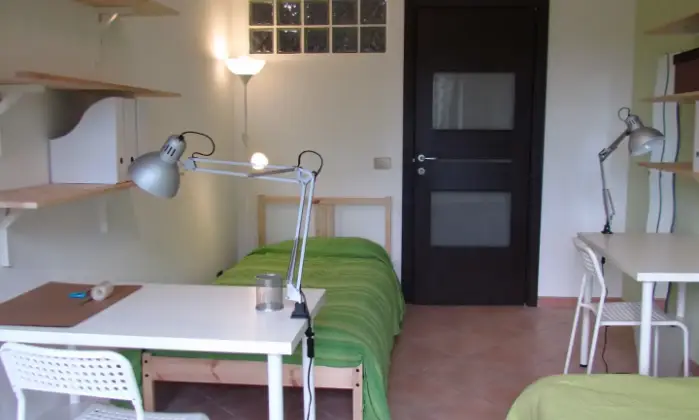 Rexer-Roma-Stanza-doppia-per-studenti-e-giovani-professionisti-CAMERA-DA-LETTO