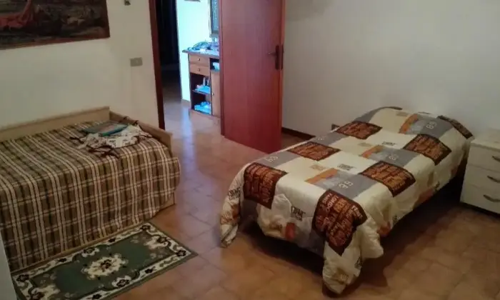 Rexer-Rapolano-Terme-Appartamento-per-soggiorno-alle-Terme-CAMERA-DA-LETTO