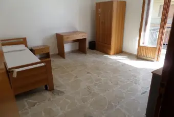 Rexer-Reggio-di-Calabria-AFFITTASI-APPARTAMENTO-A-STUDENTI-CAMERA-DA-LETTO