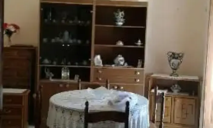 Rexer-Caltabellotta-Affitto-di-casa-indipendente-in-via-san-quintino-Caltabellotta-SALONE