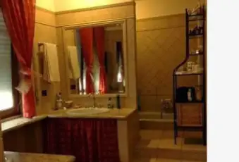 Rexer-Roma-Appartamento-in-affitto-Bagno