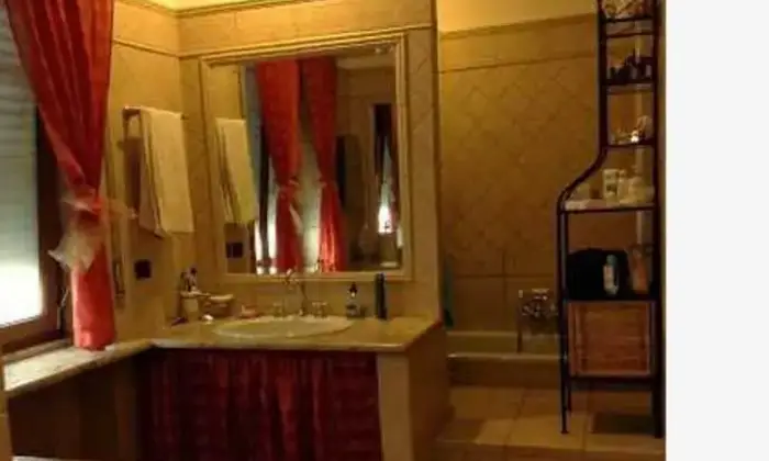 Rexer-Roma-Appartamento-in-affitto-Bagno