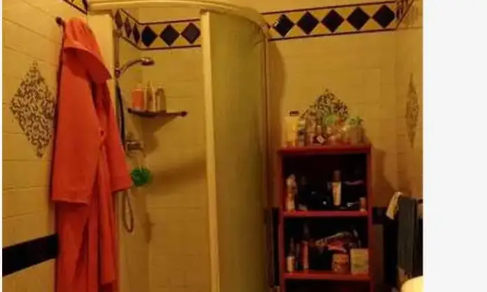 Rexer-Roma-Appartamento-in-affitto-Bagno