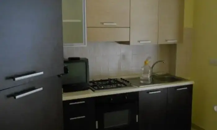 Rexer-Palmi-Appartamento-arredato-piazzale-piave-a-Palmi-CUCINA