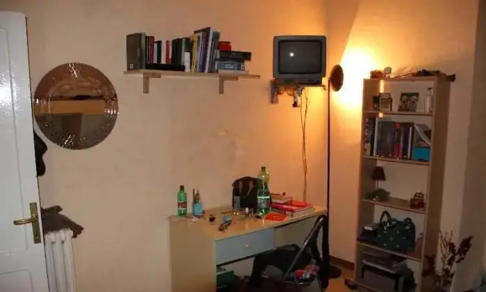 Rexer-Roma-Porzione-di-casa-in-affitto-Camera-da-letto