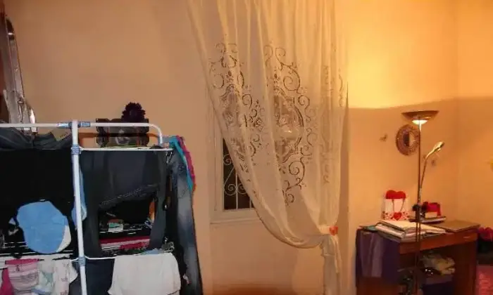 Rexer-Roma-Porzione-di-casa-in-affitto-Camera-da-letto