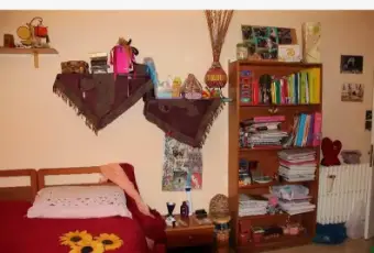 Rexer-Roma-Porzione-di-casa-in-affitto-Camera-da-letto