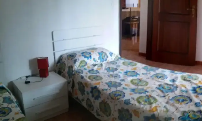 Rexer-Terranova-di-Pollino-Terranova-di-Pollino-uso-transitorio-vani-arredato-CAMERA-DA-LETTO