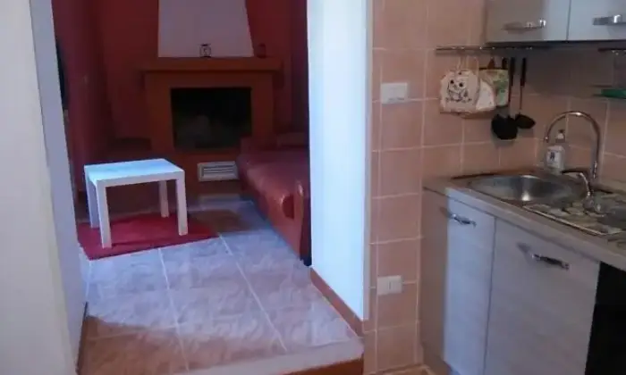 Rexer-Terranova-di-Pollino-Terranova-di-Pollino-uso-transitorio-vani-arredato-CUCINA