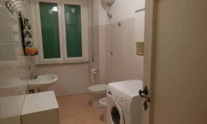 Rexer-Roma-Appartamento-in-affitto-Bagno