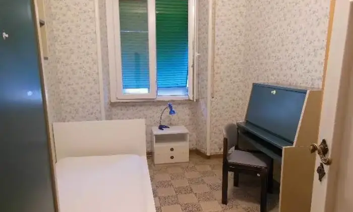 Rexer-Roma-Appartamento-in-affitto-Camera-da-letto