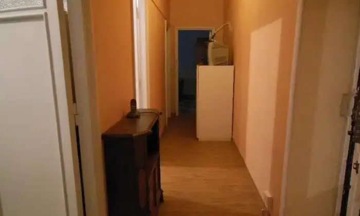 Rexer-Roma-Appartamento-in-affitto-Ingresso
