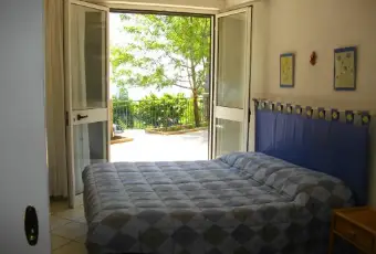 Rexer-Maratea-Trilocale-in-villetta-vista-mare-CAMERA-DA-LETTO