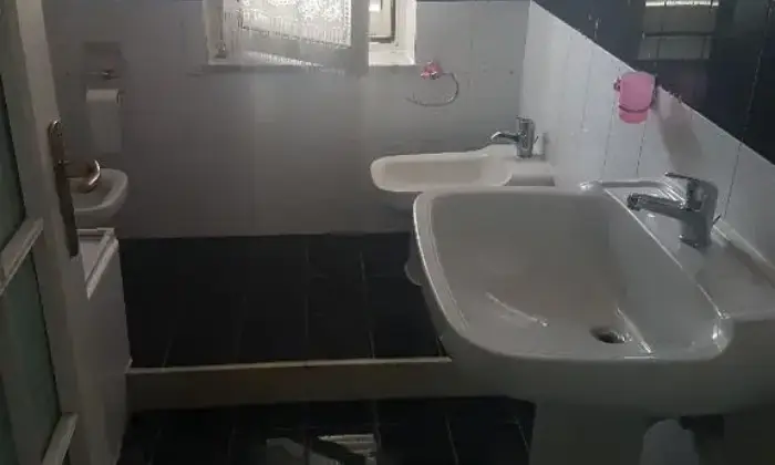 Rexer-Giugliano-in-Campania-Affitto-appartamento-BAGNO