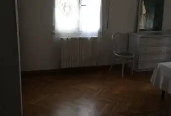 Rexer-Ancona-Appartamento-Per-StudentiLavoratori-CAMERA-DA-LETTO