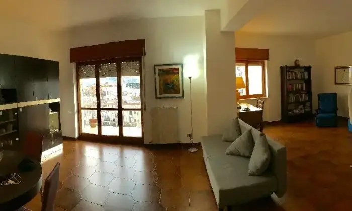 Rexer-Cosenza-Posto-letto-in-stanza-singola-Citt-Cosenza-SALONE