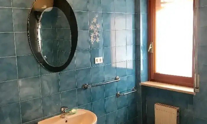 Rexer-Cosenza-Posto-letto-in-stanza-singola-Citt-Cosenza-BAGNO