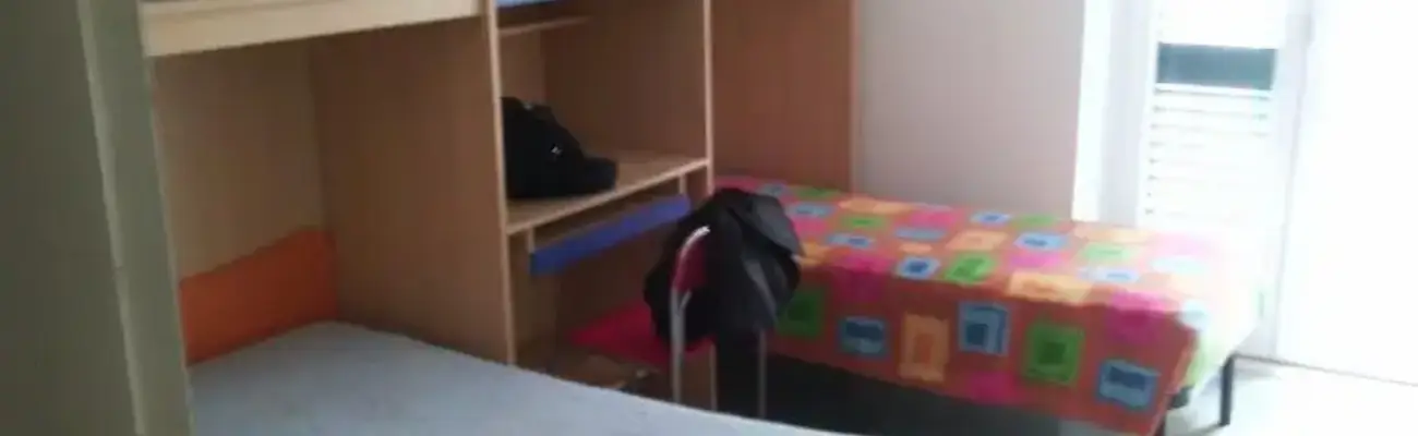 Rexer-Bari-AFFITTASI-POSTI-LETTO-IN-CAMERE-DOPPIE-CAMERA-DA-LETTO