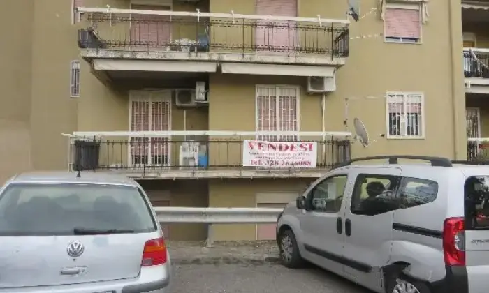 Rexer-Catania-Ampio-e-rifinito-appartamento-con-garage-in-affito-ALTRO