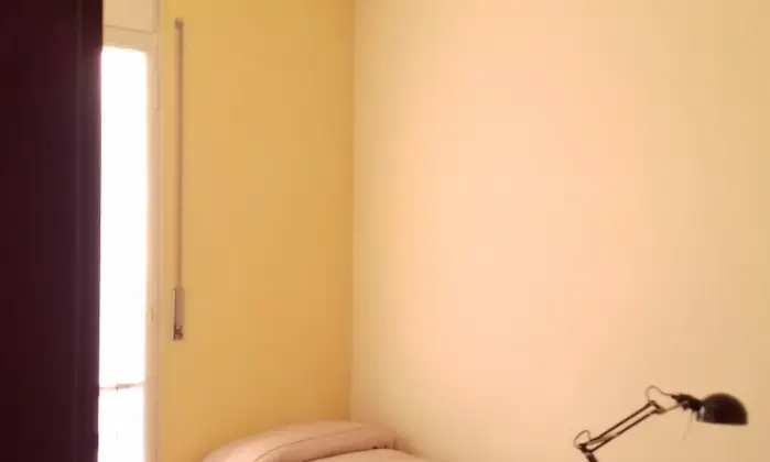 Rexer-Torino-X-STUDENTI-ALLOGGIO-CAM-AMPIO-SALOTTO-CUCINA-DOPPI-SER-CAMERA-DA-LETTO