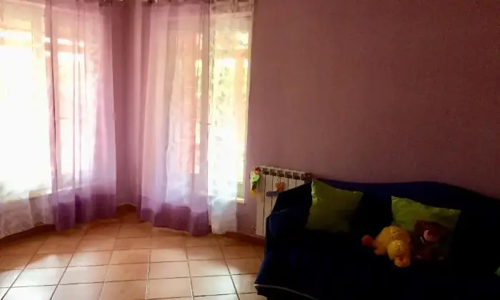 Rexer-Marano-di-Napoli-Appartamento-in-villa-SALONE