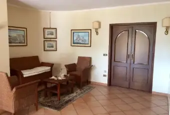 Rexer-Marano-di-Napoli-Appartamento-in-villa-SALONE