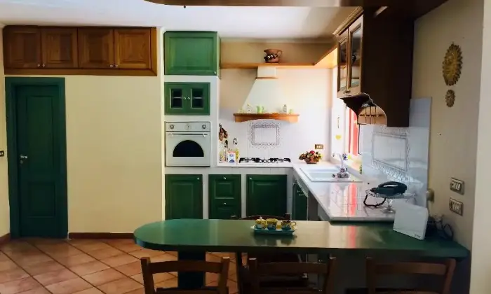Rexer-Marano-di-Napoli-Appartamento-in-villa-CUCINA