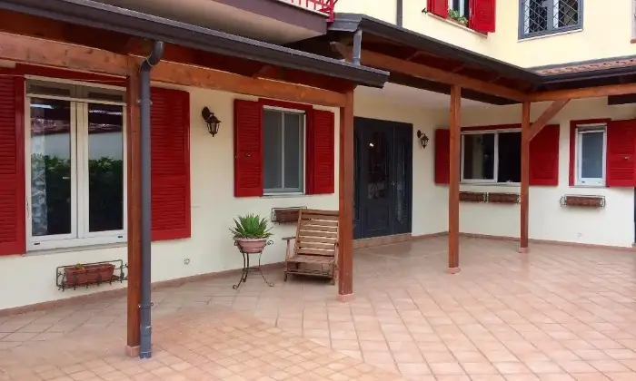 Rexer-Marano-di-Napoli-Appartamento-in-villa-ALTRO