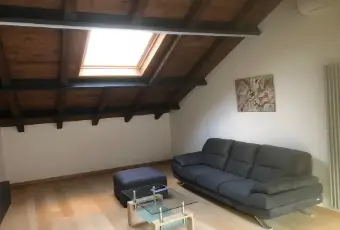 Rexer-LAquila-SPLENDIDO-ATTICO-CON-TERRAZZA-ESCLUSIVA-IN-PIAZZA-DUOMO-SALONE