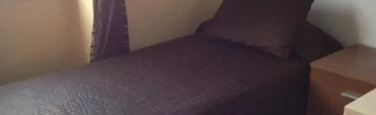 Rexer-Sesto-San-Giovanni-Posto-letto-solo-donne-CAMERA-DA-LETTO
