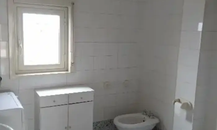 Rexer-Caltanissetta-Appartamento-con-terrazzo-panoramico-in-centro-BAGNO