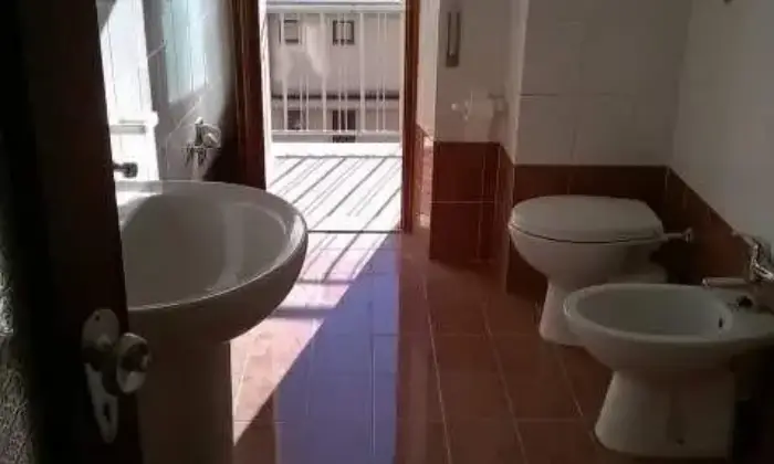 Rexer-Sora-Appartamento-centralissimo-BAGNO