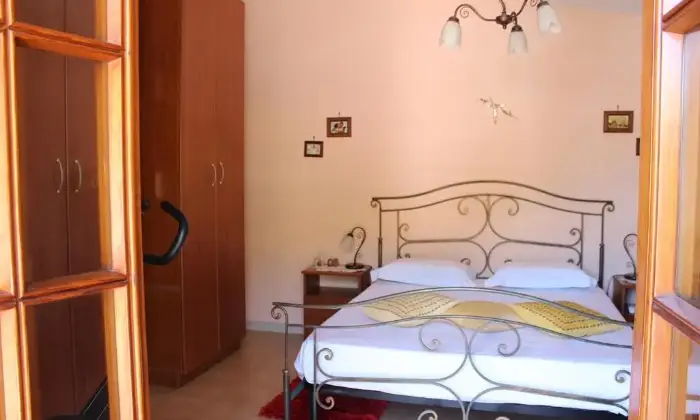 Rexer-Monteforte-Irpino-POSTO-LETTO-CASA-ARREDATA-CAMERA-DA-LETTO
