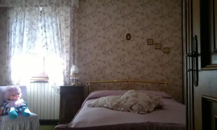 Rexer-Cabella-Ligure-Preferibilmente-per-almeno-mesi-CAMERA-DA-LETTO