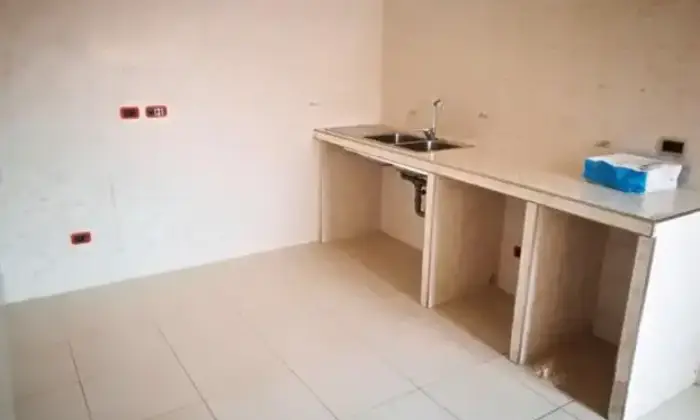 Rexer-Roma-Ostia-piazzale-della-stazione-del-lido-CUCINA