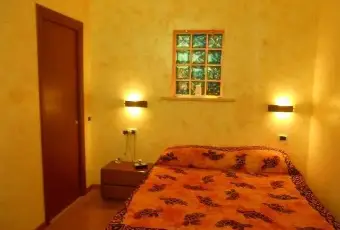 Rexer-Pomezia-Grazioso-Appartamento-Entrata-indipendente-CAMERA-DA-LETTO