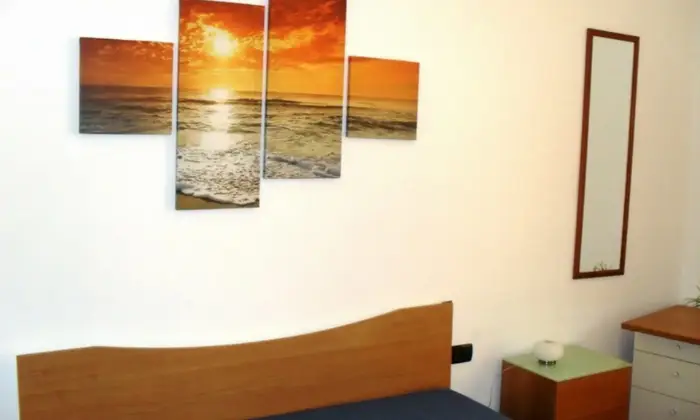 Rexer-TRAPANI-DELIZIOSO-APPARTAMENTINO-AL-CENTRO-STORICO-wifi-mt-dalla-spiaggia-CAMERA-DA-LETTO