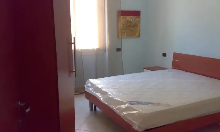 Rexer-Quartu-SantElena-BIVANO-CENTRO-ARREDATO-CAMERA-DA-LETTO