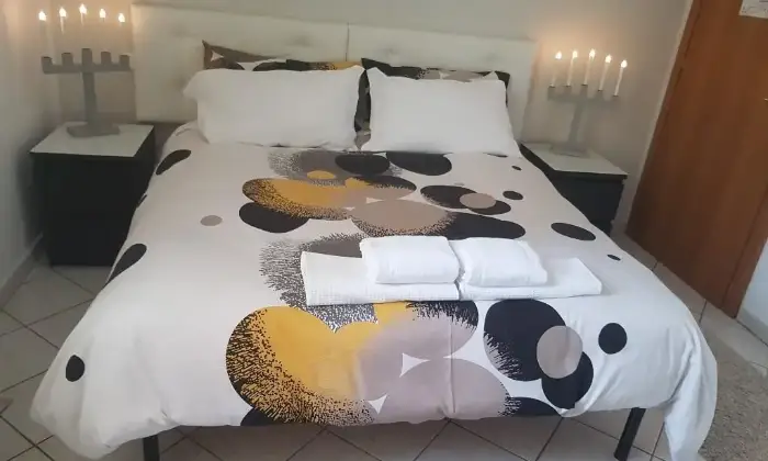 Rexer-Marino-Camera-matrimoniale-a-a-frattocchi-CAMERA-DA-LETTO