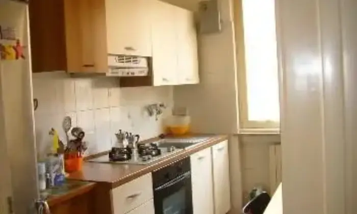 Rexer-Forl-Belle-camere-di-Forli-per-studentiesse-CUCINA
