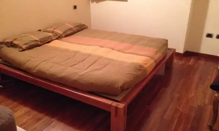 Rexer-Forl-Affitto-di-appartamento-su-due-piani-in-corso-Giuseppe-Garibaldi-Centro-Forl-CAMERA-DA-LETTO