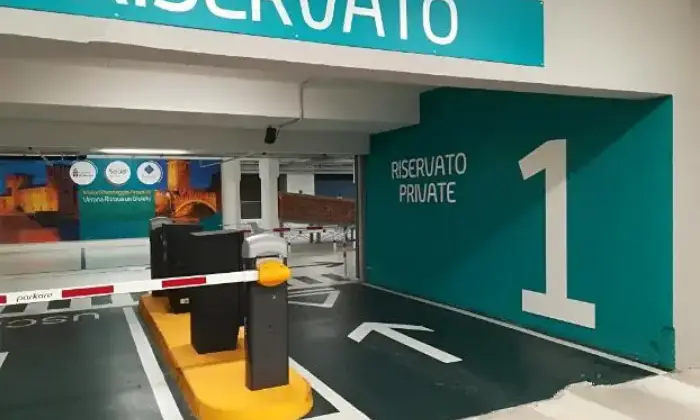 Rexer-Verona-Ampio-garage-centro-Verona-ALTRO